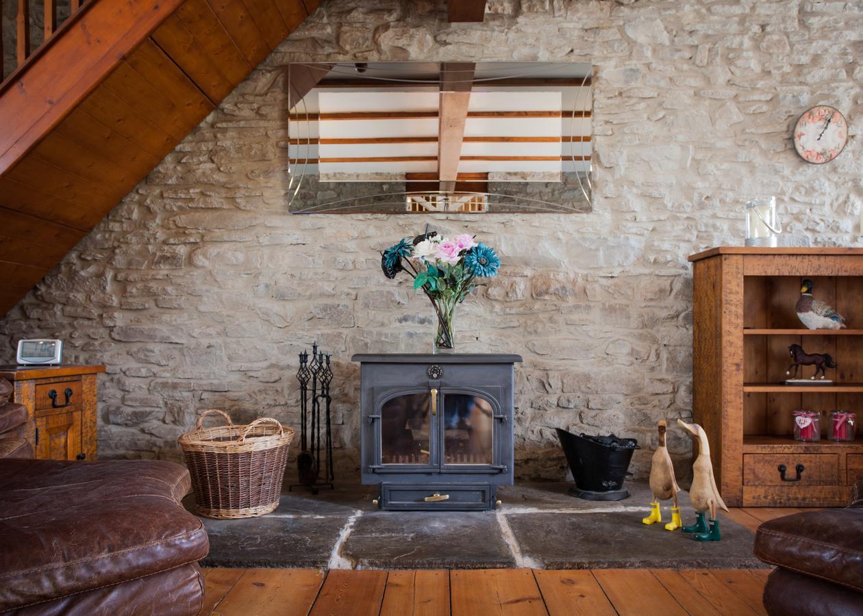 Beudy Bach Bed & Breakfast Cross Hands Zewnętrze zdjęcie